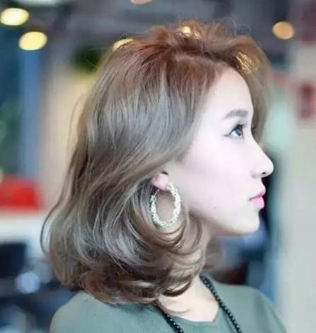 齐肩内扣发型图片2018 女齐肩内扣发型图片