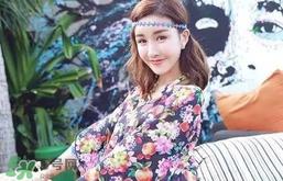 夏天头发染什么颜色好看 夏天染什么颜色的头发好看