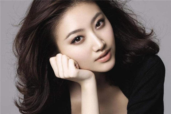 溶脂去眼袋多久恢复期 一个月以内