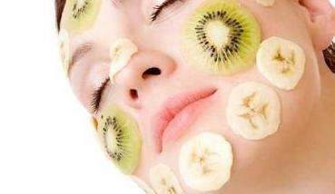 香蕉牛奶面膜用什么牛奶 六款常见的香蕉美白面膜