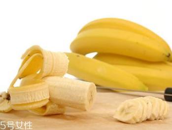 香蕉牛奶面膜用什么牛奶 六款常见的香蕉美白面膜