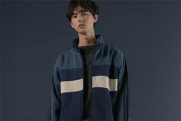 2020年流行什么样的运动服 2020年运动服流行什么款式