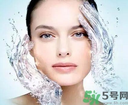 秋季补水效果好的护肤品有哪些？秋季补水的重要性