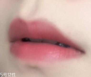 迪奥橘红色口红是几号 好看的橘红色口红