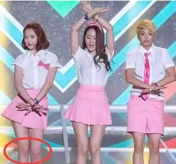 圆脸腮红的画法图解教程