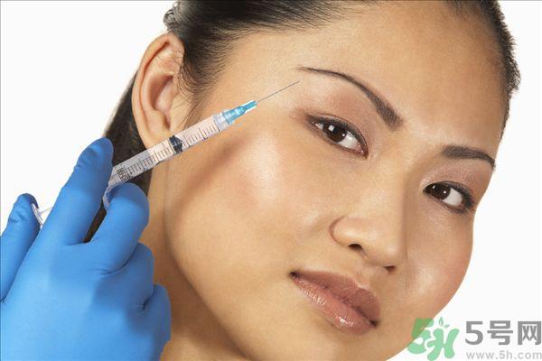 打胶原蛋白好还是玻尿酸好,玻尿酸和胶原蛋白的区别