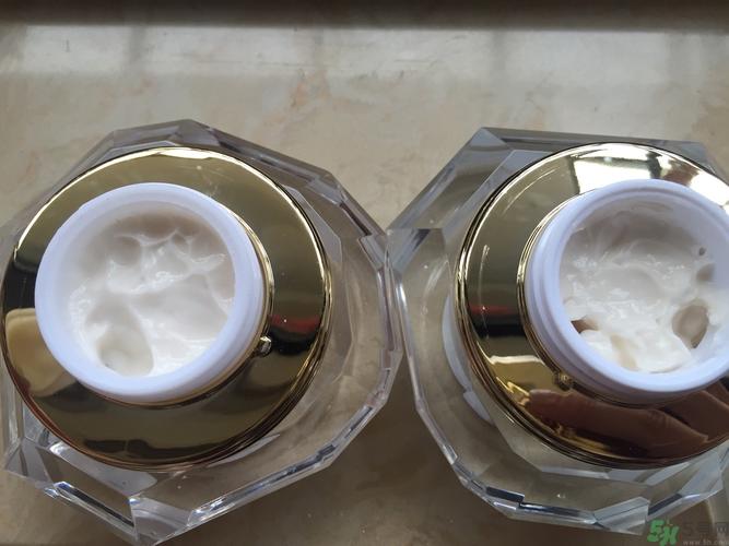 it’s skin伊思蜗牛霜怎么辩真假 伊思蜗牛霜真假鉴别图片对比