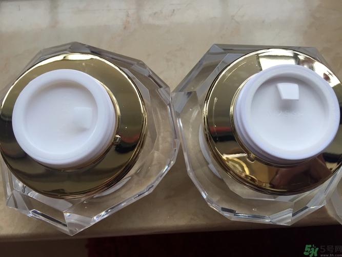 it’s skin伊思蜗牛霜怎么辩真假 伊思蜗牛霜真假鉴别图片对比