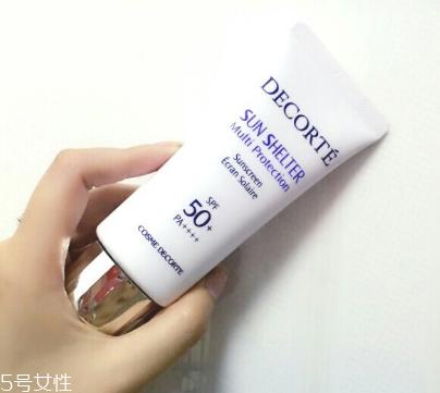 资生堂怡丽丝尔防晒霜闷痘吗 一生推的防晒霜