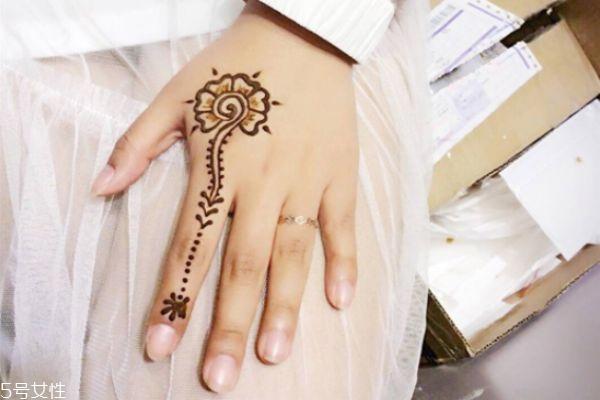 海娜纹身可以保持多久 海娜纹身图片