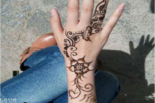 海娜纹身可以保持多久 海娜纹身图片