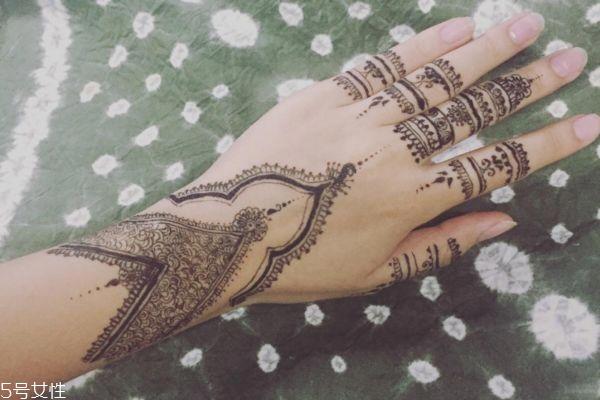 海娜纹身可以保持多久 海娜纹身图片