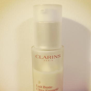 胸部按摩霜哪个牌子好？傲人胸部按摩出来