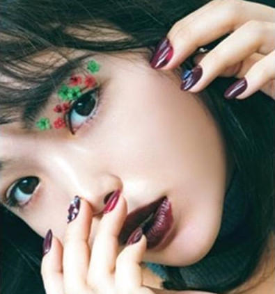 妆容与美甲怎么搭配更可爱