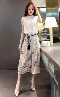 阔腿裤搭配什么鞋子 适合什么人穿