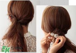 发型怎么扎好看学简单发型 发型扎法简单又好看