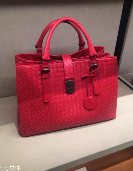 bv包包是什么牌子？一线女星最爱的经典款