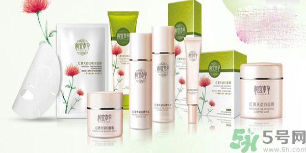 相宜本草适合什么年龄的人使用？相宜本草适合20岁左右的人使用吗？