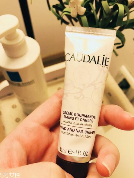 欧舒丹 欧缇丽 资生堂尿素 屈臣氏护手霜七款护手霜对比