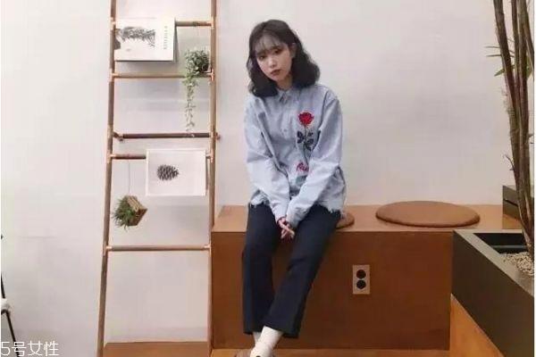 齐肩短发烫什么卷好看 齐肩发这样弄最好看