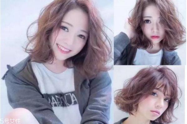 齐肩短发烫什么卷好看 齐肩发这样弄最好看