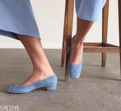 by far是哪国的牌子 小众极简风代表