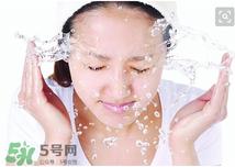 天天用白醋洗脸好吗？每天用白醋洗脸对皮肤有伤害吗