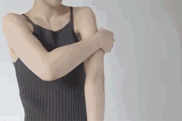 怎么按摩瘦四肢赘肉 瘦大小腿减肥按摩手法