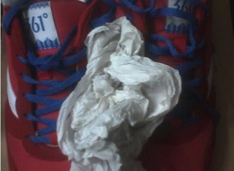 361度鞋子真假怎么看?361度运动鞋真伪对比图