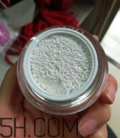 使用欧诗漫珍珠粉的正确姿势 欧诗漫珍珠粉用法解析