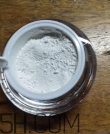 使用欧诗漫珍珠粉的正确姿势 欧诗漫珍珠粉用法解析