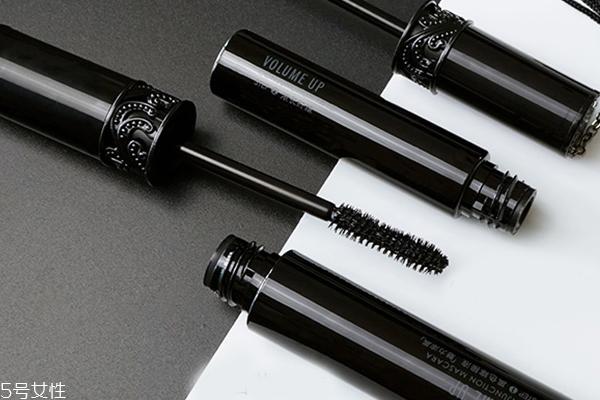 睫毛膏会伤害睫毛么?多款大牌睫毛膏防腐剂超标