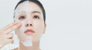 敷面膜前要用精华吗 敷面膜前用什么更有效