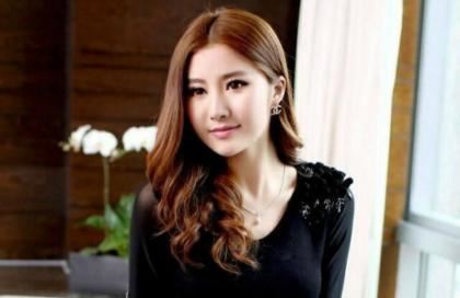 输了给对方玩可看隐私的那种 那天我们忍不住做了羞羞的事