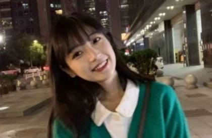 他两个朋友做了我一晚 被两个男人同时进去受不了
