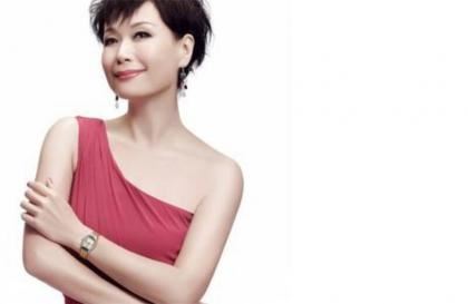 “许仙”也拍过三级片 叶童大尺度戏码三观尽毁