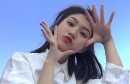 两对情侣互换当面做电影 男友看了以后要求和朋友互换伴侣