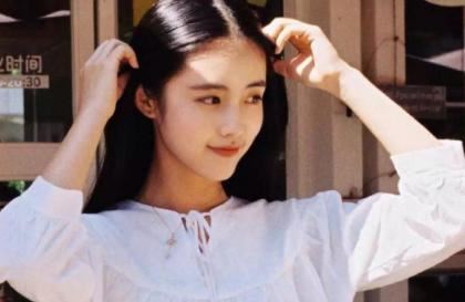 男闺蜜说蹭蹭突然就进去了 那晚我们弄了好久差点错过车