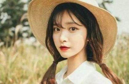 为拿驾照雨天和教练在车内 被各种工具调教的校花