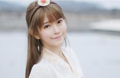 儿子就今晚妈妈是你一个人的 过生日那晚妈妈给了我