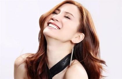 伍慧珊拍过三级片吗 明星情色片太污了