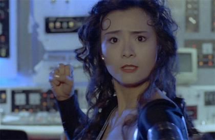 叶子楣大尺度三级女机械人 “肉弹美人”名不虚传