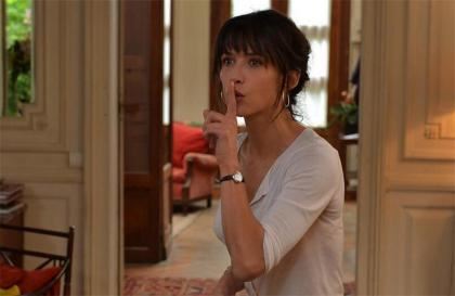 索菲玛索大尺度三级片 感受女神的性感身材