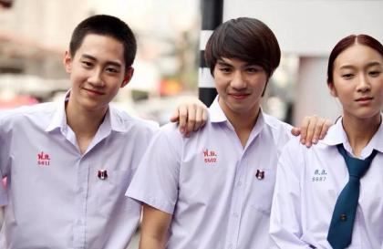 泰剧腐肉开车最多的剧 霸道小学弟遇上少女心学长火花不断