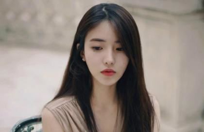 上体育课被拉到没人的地方 教练偷偷给我做辅导