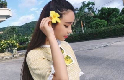 我就放在里面不动好不好 闺蜜让我看她和男朋友做