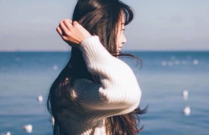 我就放在里面不动好不好 闺蜜让我看她和男朋友做