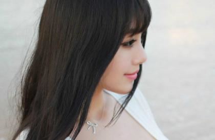 老师带我进入了她的房间 离过婚的女人就是放得开