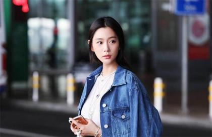 李成敏拍过三级片吗?性感韩国美女名不虚传