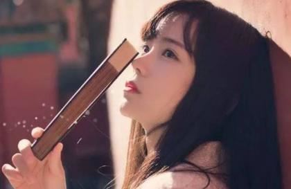 被学长抱到没人的地方怎么办 在卫生间被教官做